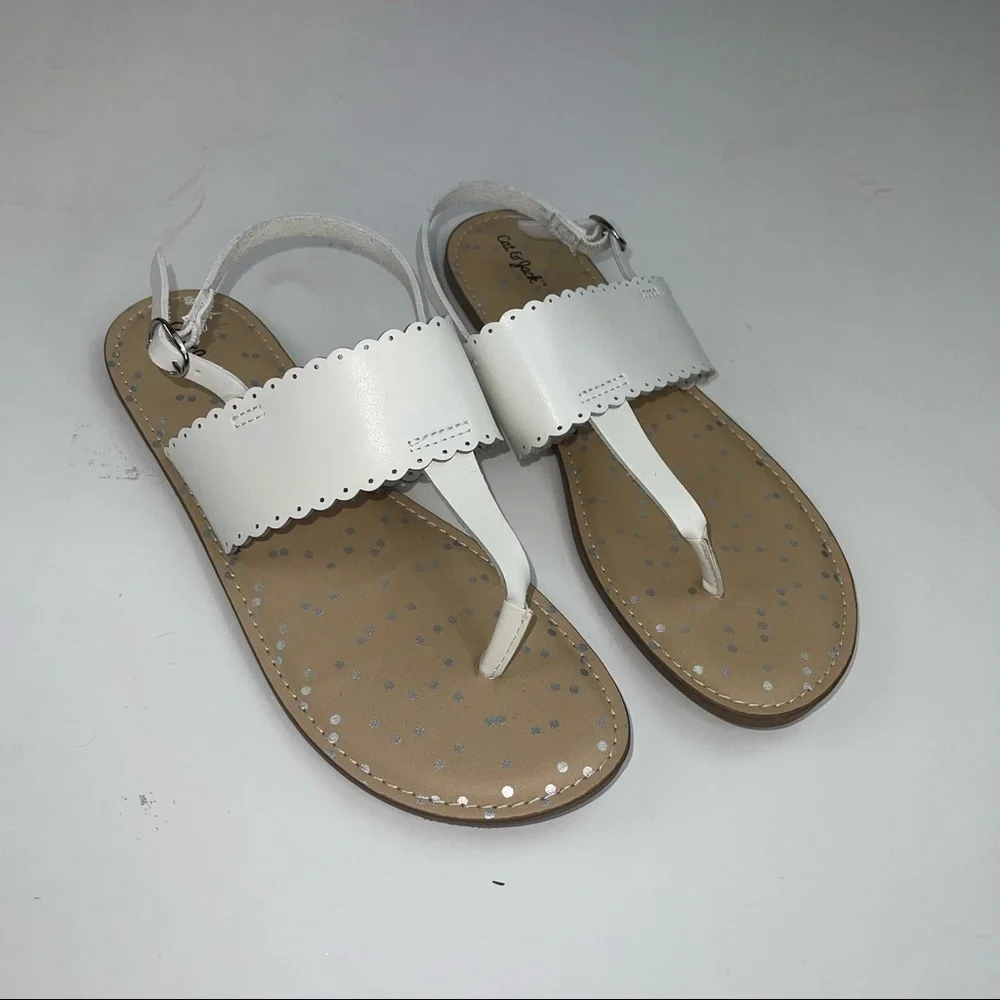 Cat & Jack White Ankle Strap Toe Thing Sandals Scalloped Edge